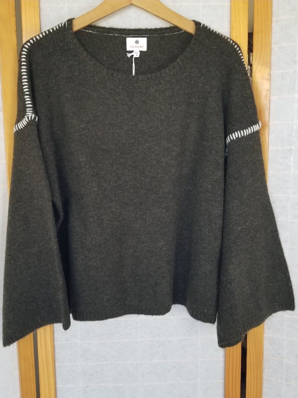 NEW Anthro Sundry Baseball Stitch Crew Neck Sweater Gray Size Medium Wide Sleeve